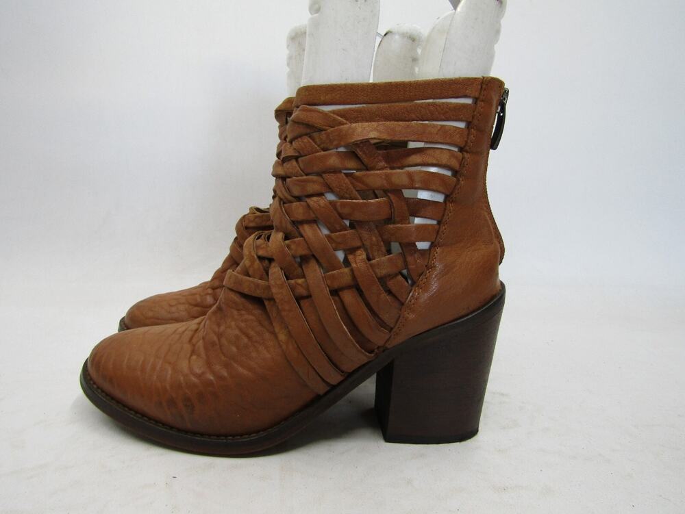 Free People Womens Size 38 EUR Brown Leather Zip Ankle Boots
